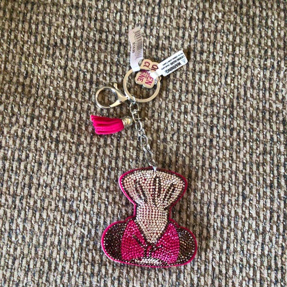 Disney Accessories - Disney Queen of Cuisine Chef Hat Key Chain